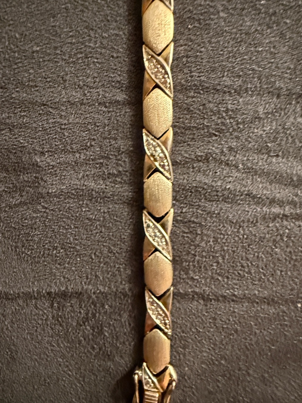 Vintage 925 gold plated X and O bracelet with small clear stones